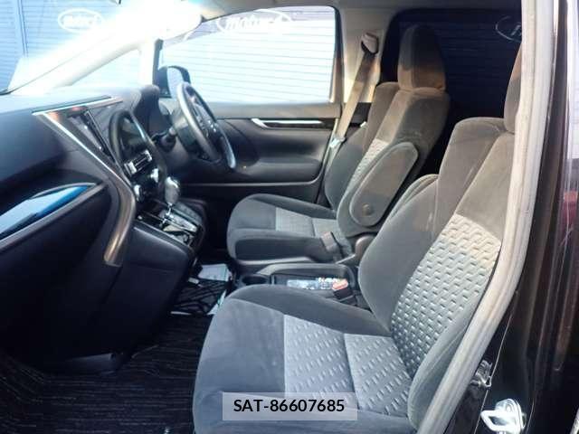 Toyota VELLFIRE 2017-11 8210789-10