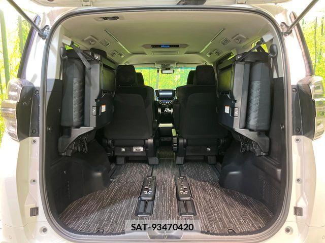 Toyota VELLFIRE 2019-05 8210783-10
