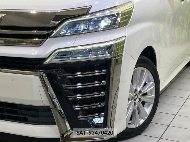 Toyota VELLFIRE 2019-05 8210783-12