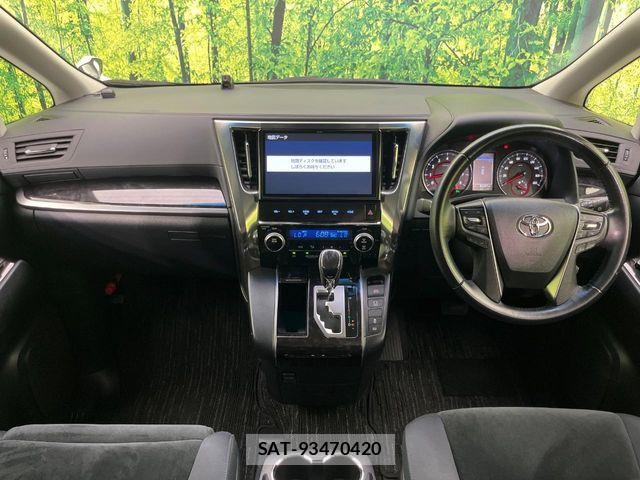 Toyota VELLFIRE 2019-05 8210783-1