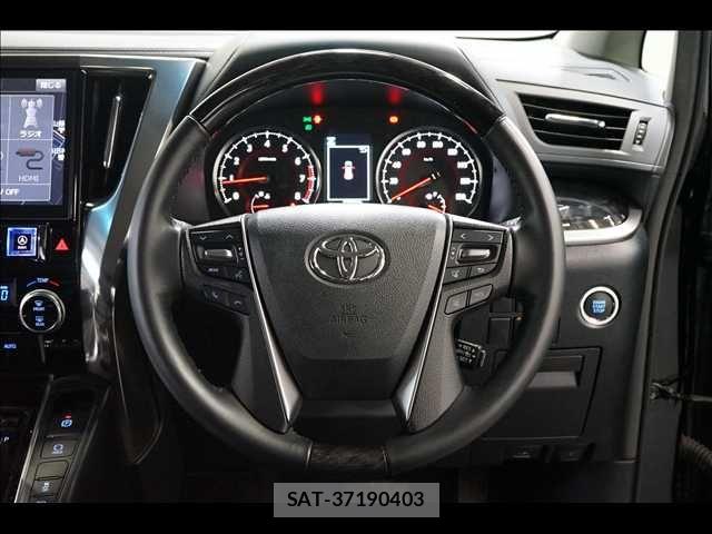 Toyota VELLFIRE 2018-10 8210779-9