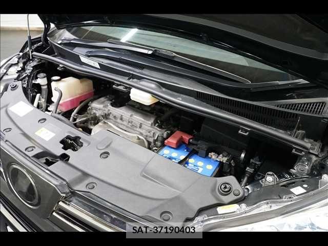 Toyota VELLFIRE 2018-10 8210779-19