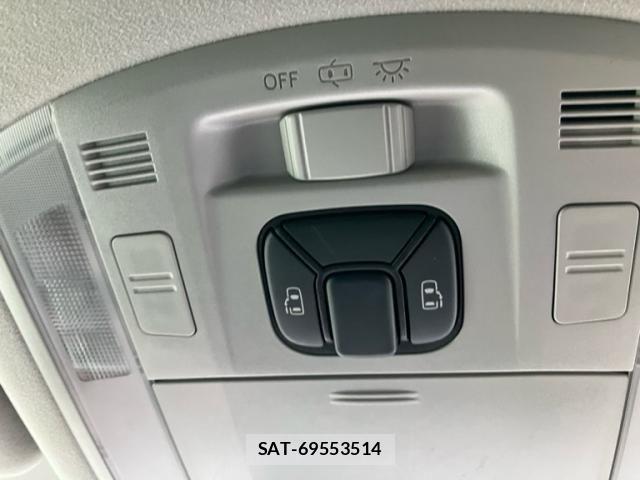 Toyota VELLFIRE 2008-10 8232225-17