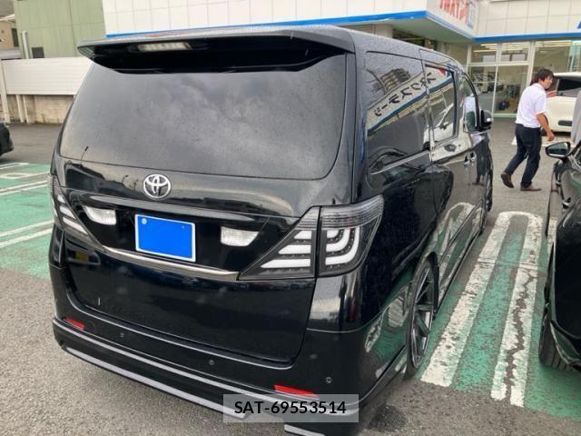 Toyota VELLFIRE 2008-10 8232225-6