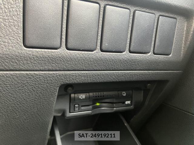 Toyota VELLFIRE 2009-11 8232223-10