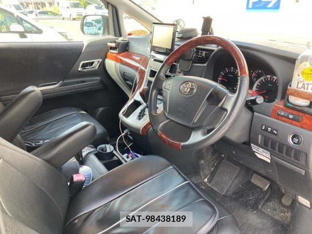 Toyota VELLFIRE 2009-09 8232227-9