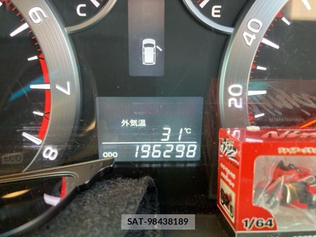 Toyota VELLFIRE 2009-09 8232227-17