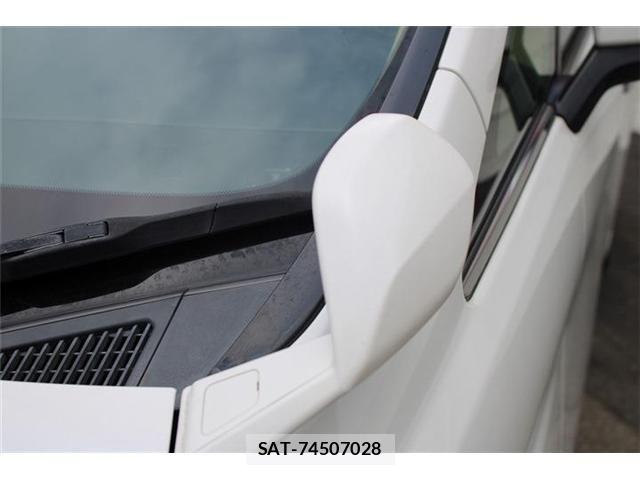 Toyota VELLFIRE 2017-05 8232220-15
