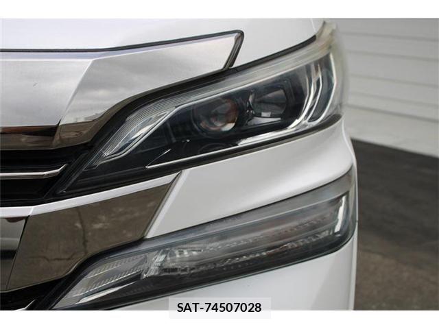 Toyota VELLFIRE 2017-05 8232220-20
