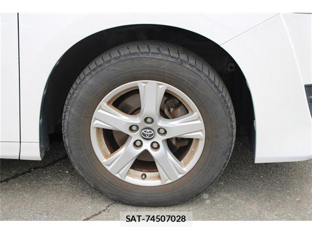 Toyota VELLFIRE 2017-05 8232220-22