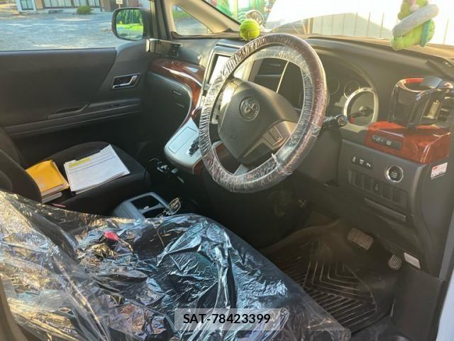 Toyota VELLFIRE 2009-11 8232228-12