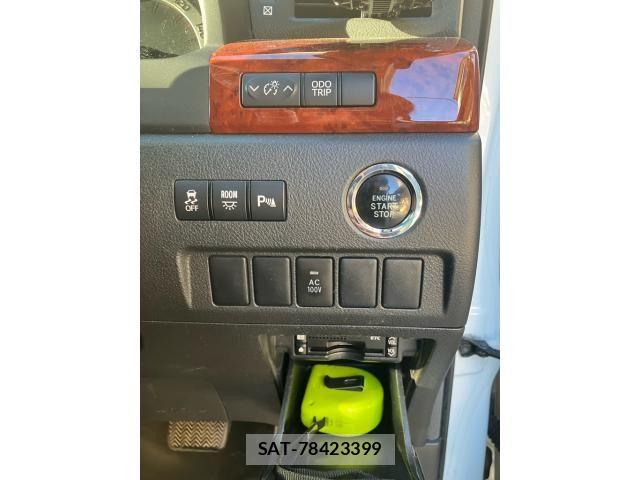 Toyota VELLFIRE 2009-11 8232228-14