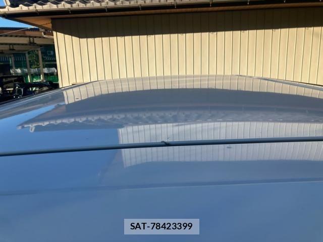 Toyota VELLFIRE 2009-11 8232228-4
