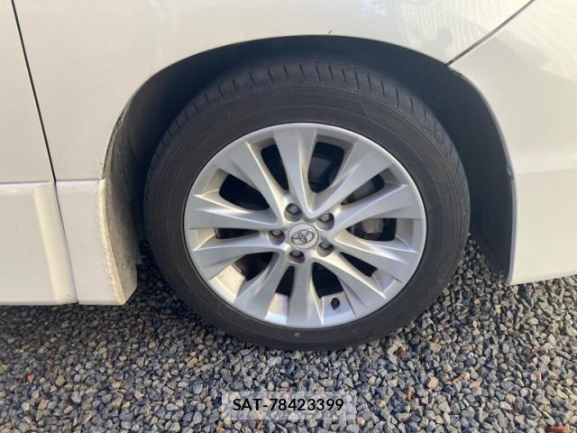 Toyota VELLFIRE 2009-11 8232228-8