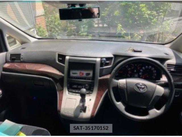 Toyota VELLFIRE 2012-04 8232221-2