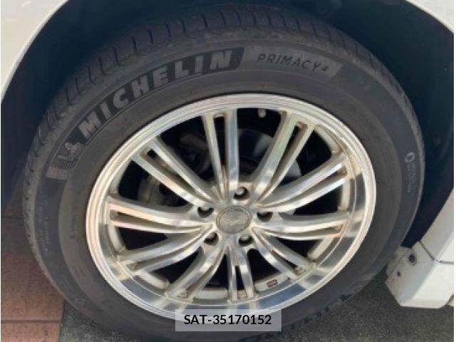 Toyota VELLFIRE 2012-04 8232221-5