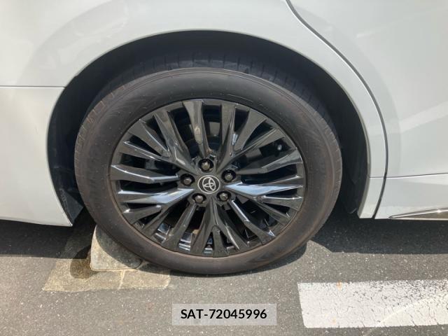 Toyota VELLFIRE 2024-05 8232218-12