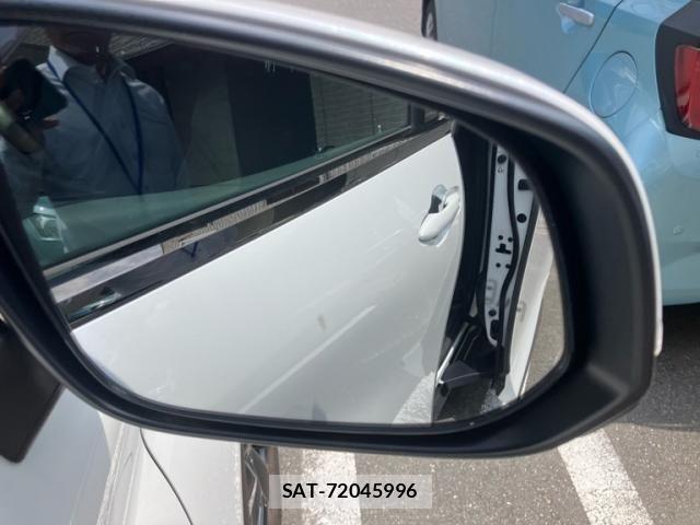 Toyota VELLFIRE 2024-05 8232218-13