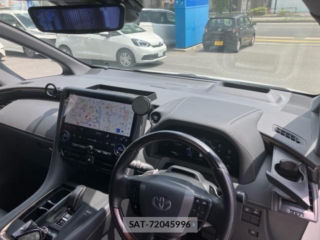 Toyota VELLFIRE 2024-05 8232218-20