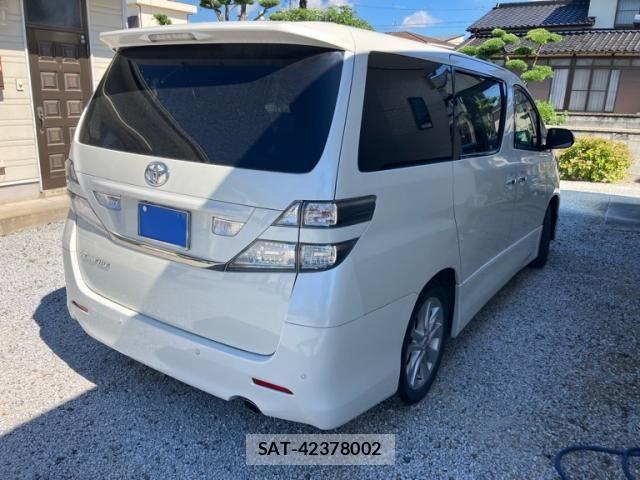 Toyota VELLFIRE 2010-01 8232226-2