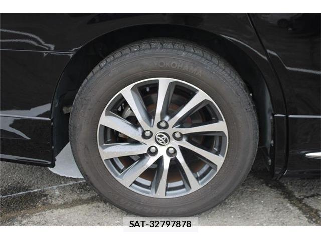 Toyota VELLFIRE 2015-02 8247018-23