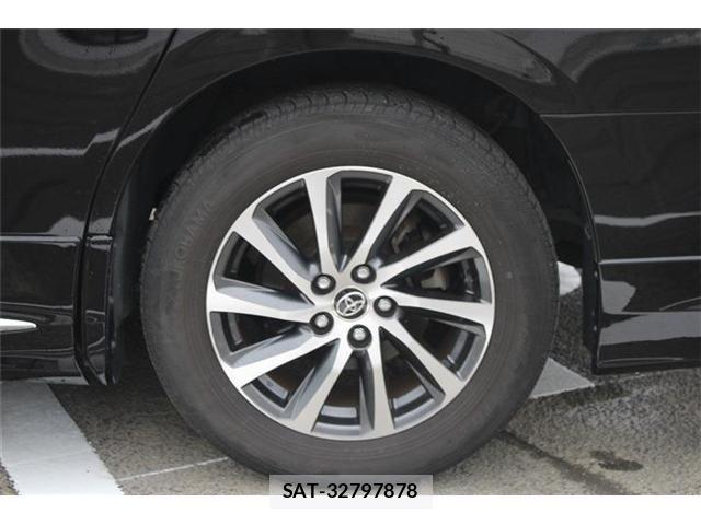 Toyota VELLFIRE 2015-02 8247018-24