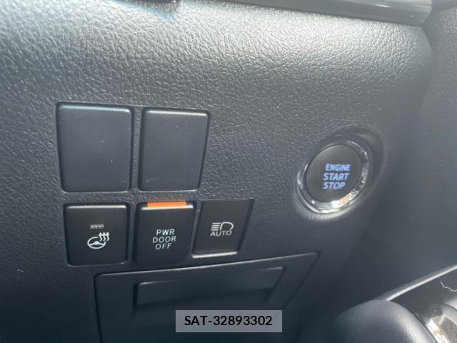 Toyota VELLFIRE 2018-12 8247008-19