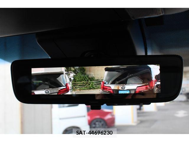 Toyota VELLFIRE 2019-03 8247017-26