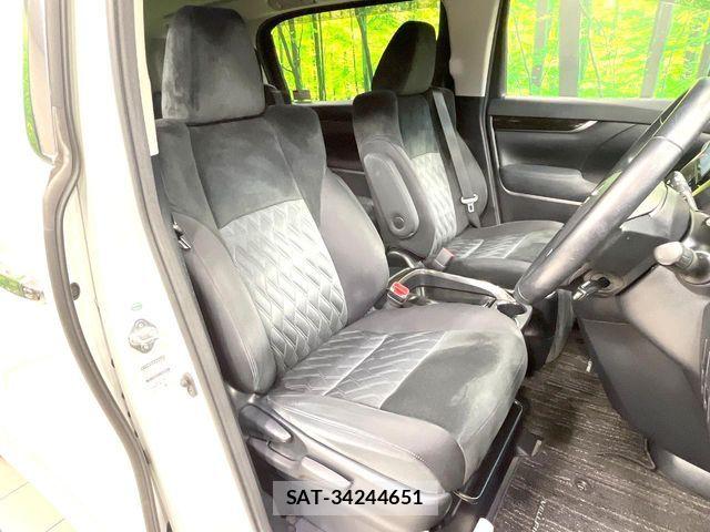 Toyota VELLFIRE 2018-01 8247014-10