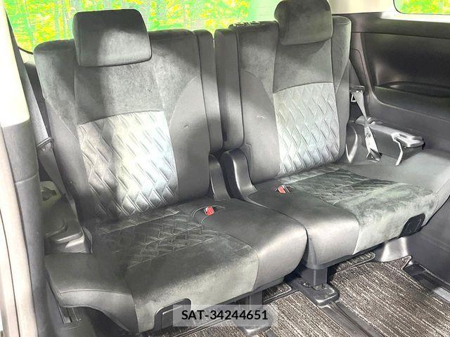 Toyota VELLFIRE 2018-01 8247014-12