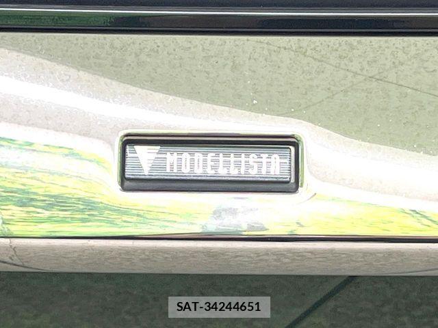 Toyota VELLFIRE 2018-01 8247014-2