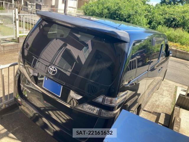 Toyota VELLFIRE 2011-10 8247024-1