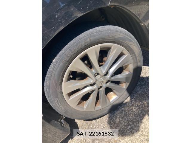 Toyota VELLFIRE 2011-10 8247024-3