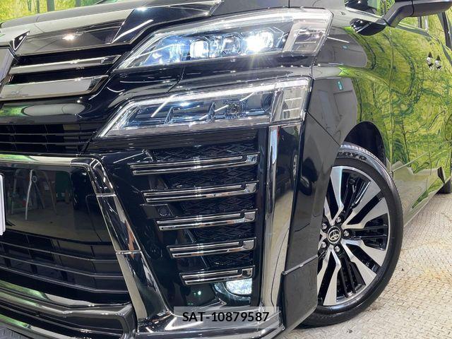 Toyota VELLFIRE 2020-06 8247010-12