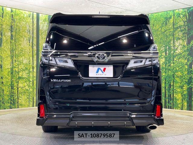 Toyota VELLFIRE 2020-06 8247010-15
