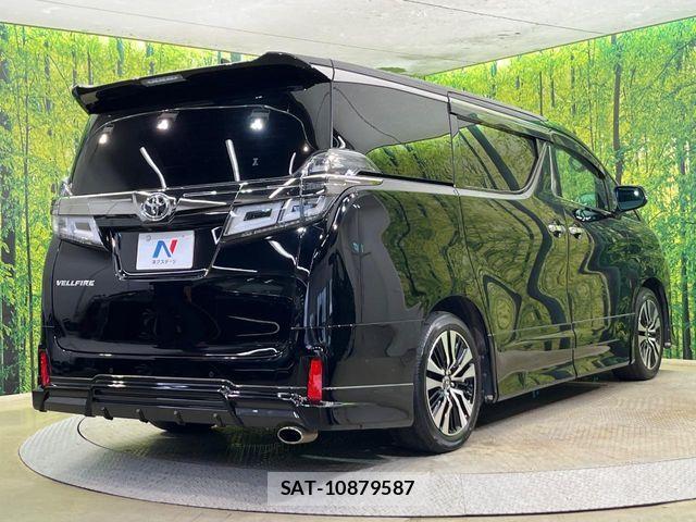 Toyota VELLFIRE 2020-06 8247010-16