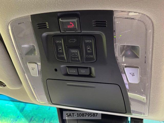 Toyota VELLFIRE 2020-06 8247010-4