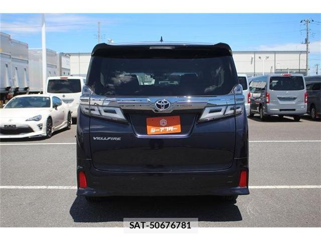 Toyota VELLFIRE 2019-10 8247015-9