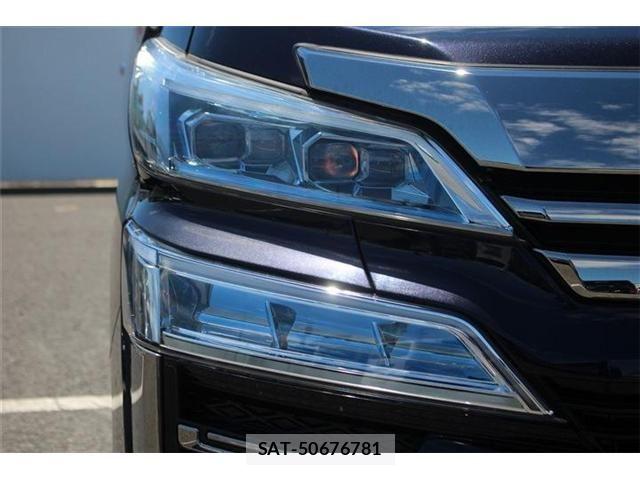 Toyota VELLFIRE 2019-10 8247015-13