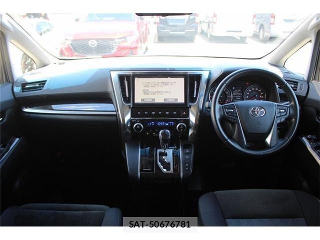 Toyota VELLFIRE 2019-10 8247015-21