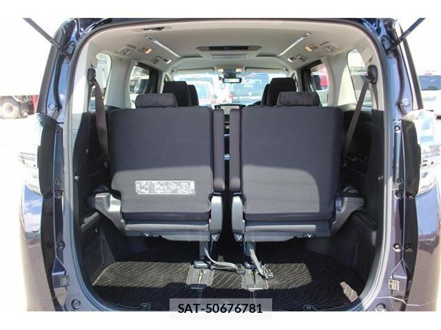 Toyota VELLFIRE 2019-10 8247015-26