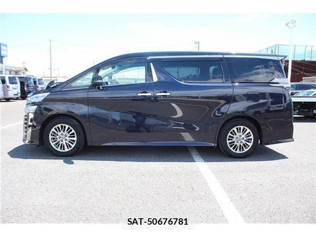 Toyota VELLFIRE 2019-10 8247015-8