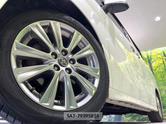 Toyota VELLFIRE 2017-03 8247019-17