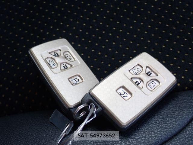 Toyota VELLFIRE 2014-01 8247007-29