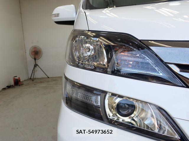 Toyota VELLFIRE 2014-01 8247007-7