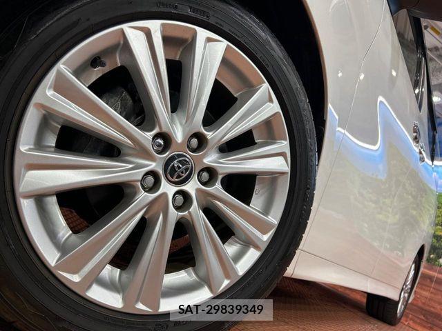 Toyota VELLFIRE 2019-03 8247009-12