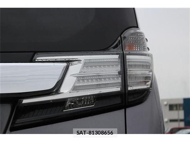 Toyota VELLFIRE 2015-05 8247020-13