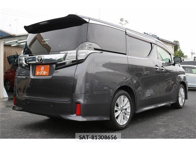 Toyota VELLFIRE 2015-05 8247020-23