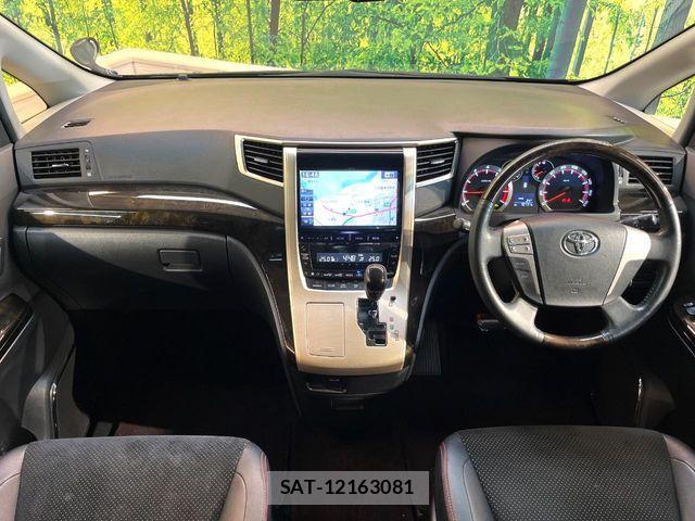 Toyota VELLFIRE 2014-03 8247021-1