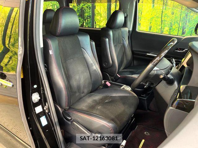 Toyota VELLFIRE 2014-03 8247021-7